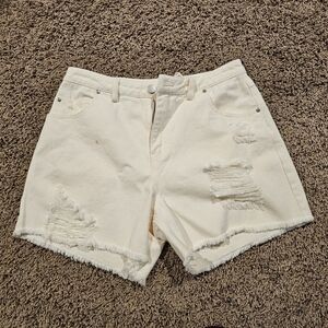 Hem & Thread size small shorts (small stain)